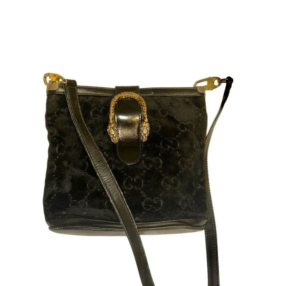 Gucci Rare Black Shoulder Bag with Gold Accent - Picture 3 of 15